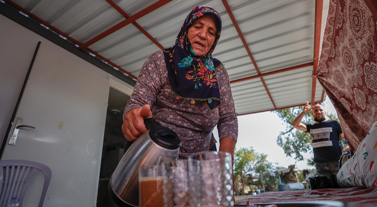 Manavgat'taki yangında tedavi parası küle dönmüştü! Yüzü tekrardan güldü